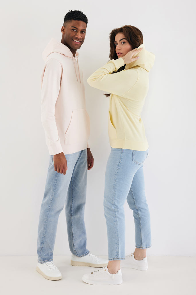 IQONIQ Rila lightweight recycled cotton hoodie