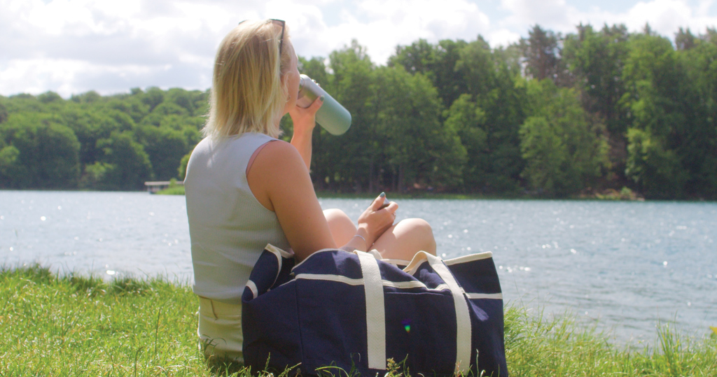 Bolsa de playa VINGA Volonne AWARE™ de lona reciclada