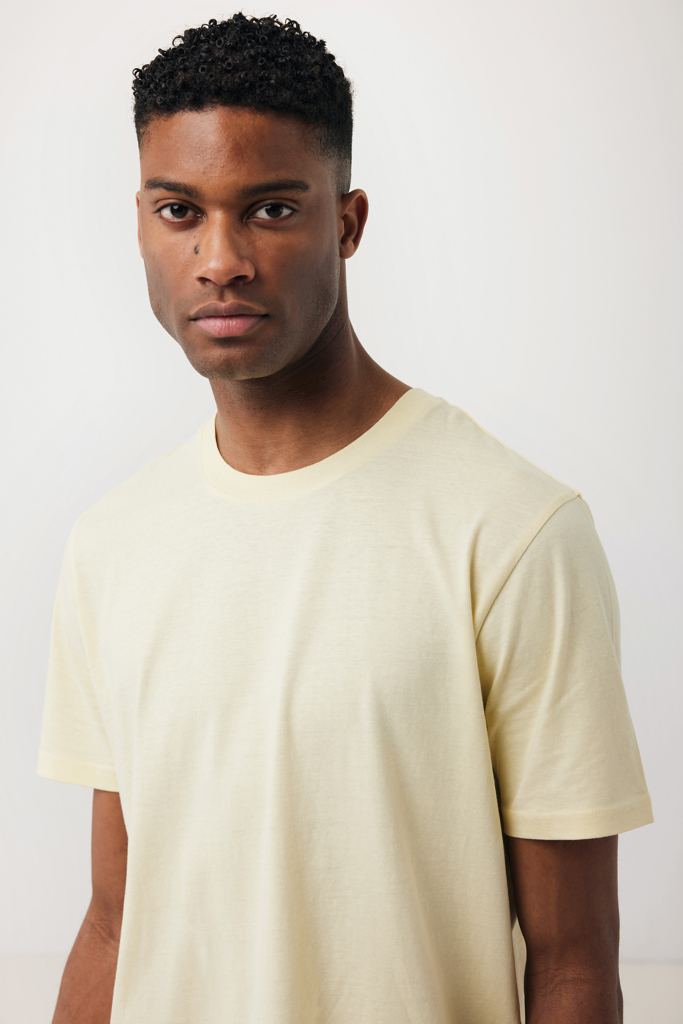 IQONIQ Sierra Camiseta Light Weight  Algodón Reciclado