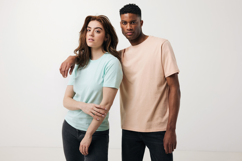 IQONIQ Sierra Camiseta Light Weight  Algodón Reciclado