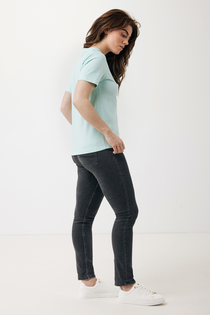 IQONIQ Sierra Camiseta Light Weight  Algodón Reciclado