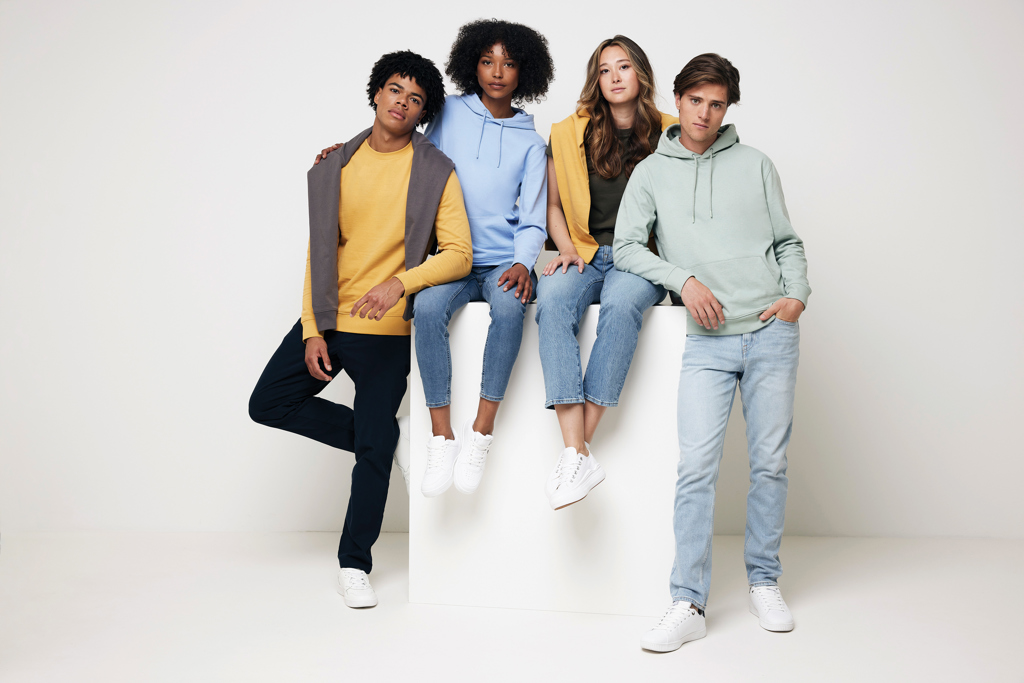 IQONIQ Zion recycled cotton crew neck