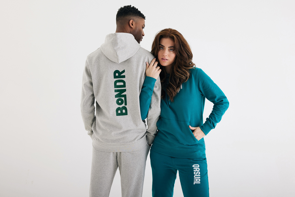 Sudadera IQONIQ Torres algodón reciclado sin teñir