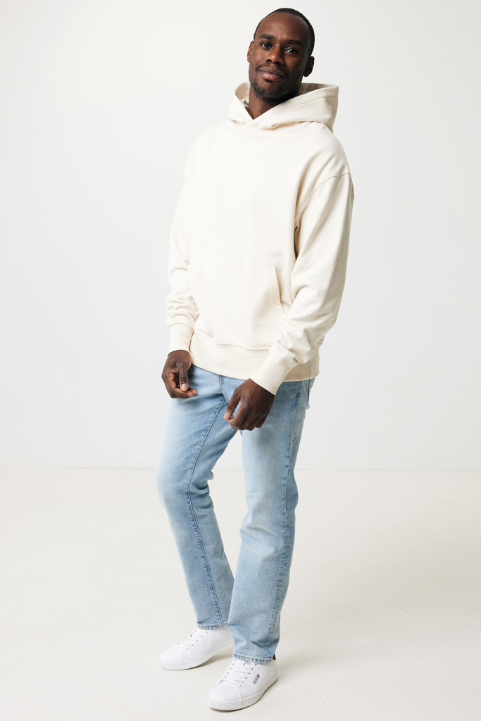 IQONIQ Rila lightweight recycled cotton hoodie
