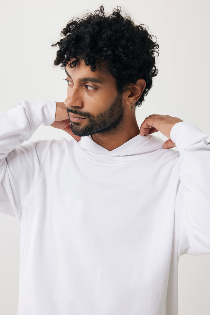 IQONIQ Yengo recycled cotton hoodie with sidepockets