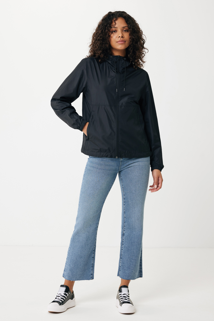 Chaqueta ligera IQONIQ Logan de poliéster reciclado