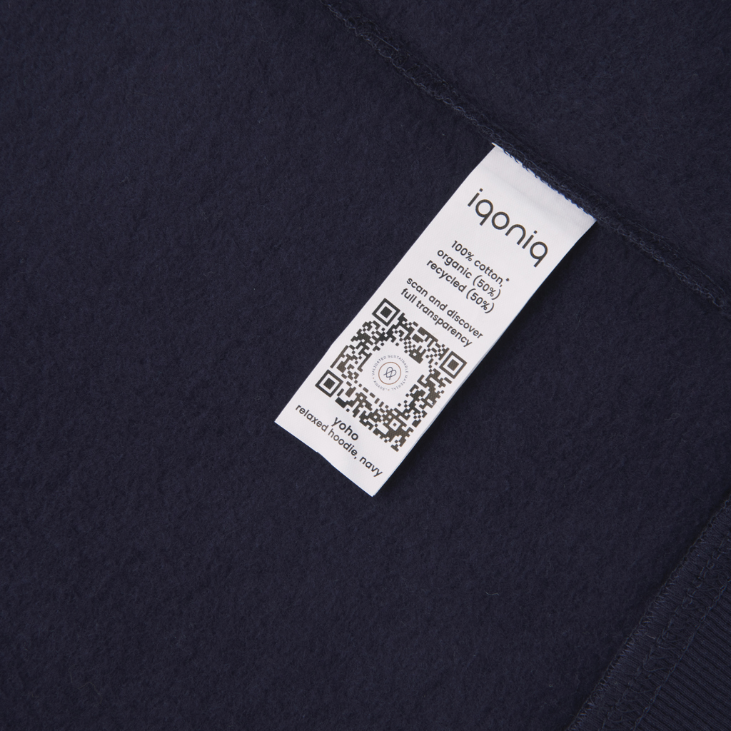 IQONIQ Yoho recycled cotton relaxed hoodie
