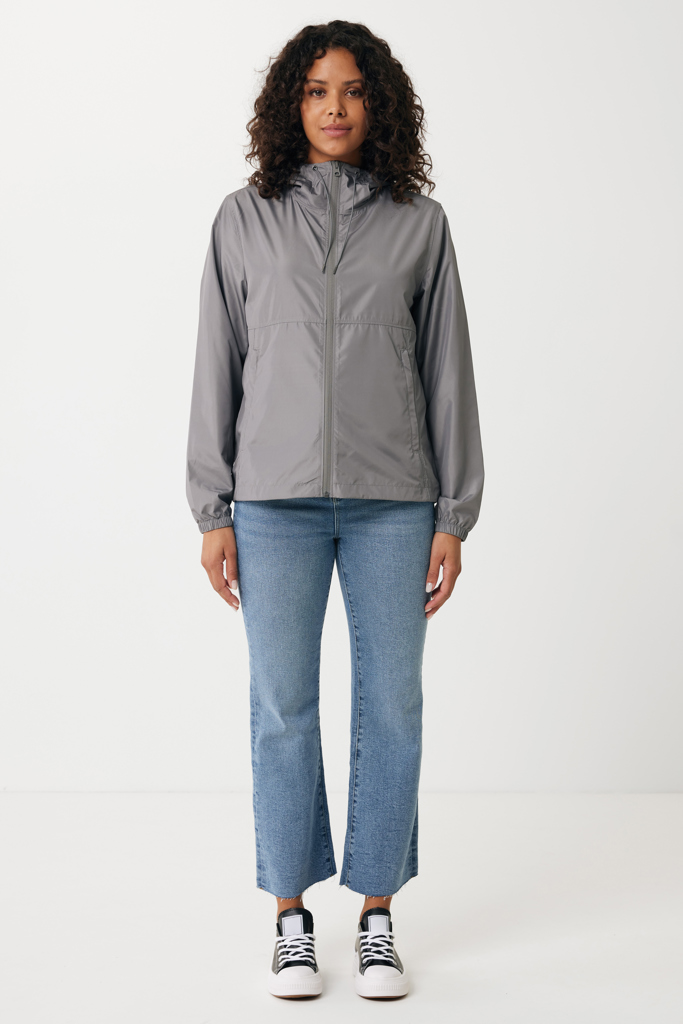 Chaqueta ligera IQONIQ Logan de poliéster reciclado