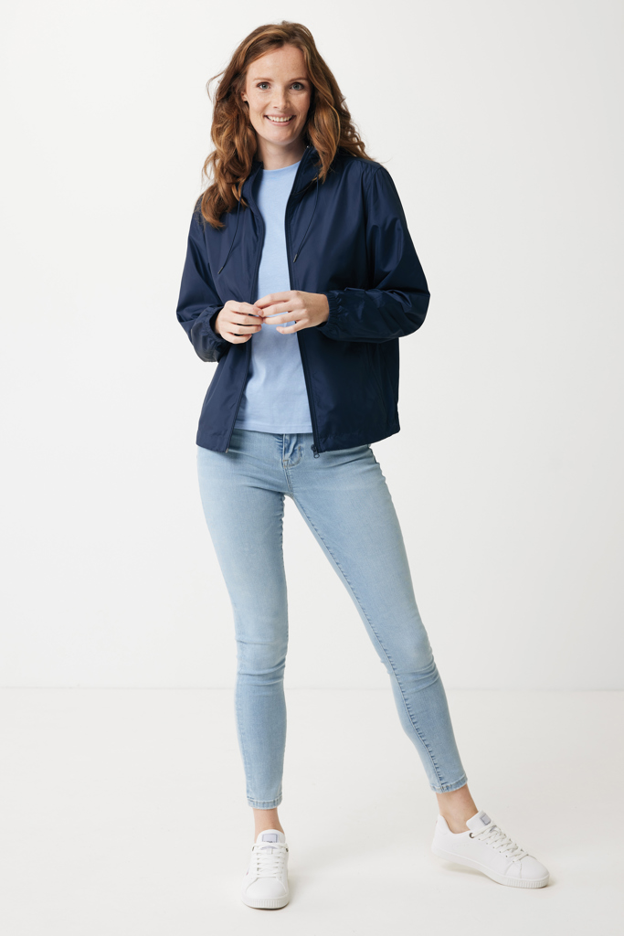 Chaqueta ligera IQONIQ Logan de poliéster reciclado