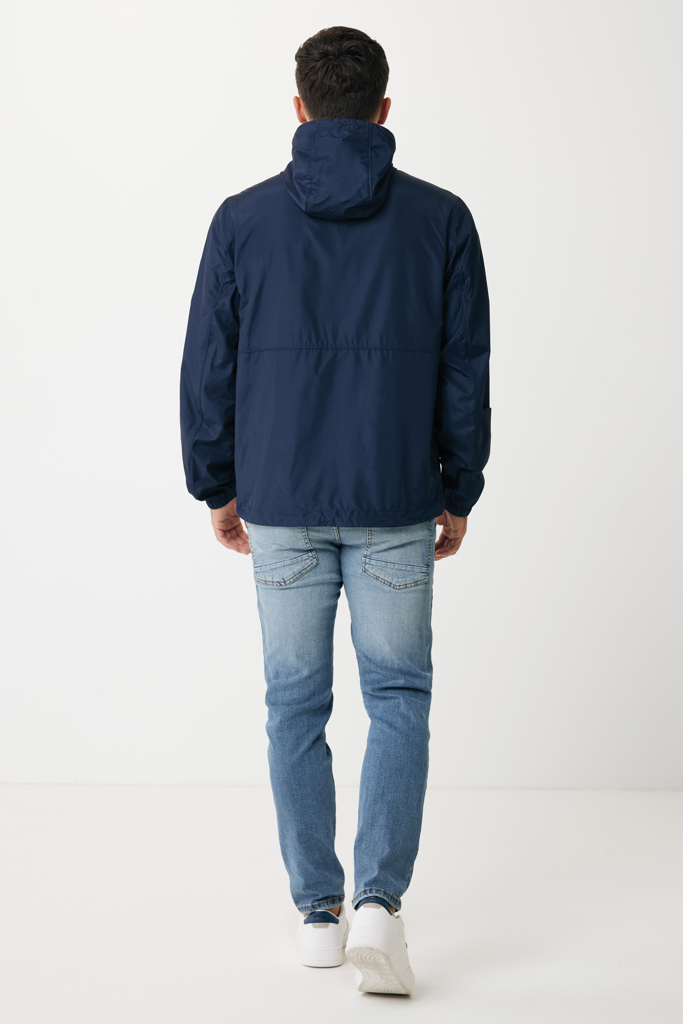 Chaqueta ligera IQONIQ Logan de poliéster reciclado