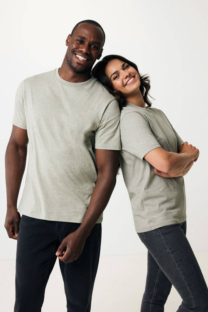 IQONIQ Sierra Camiseta Light Weight  Algodón Reciclado
