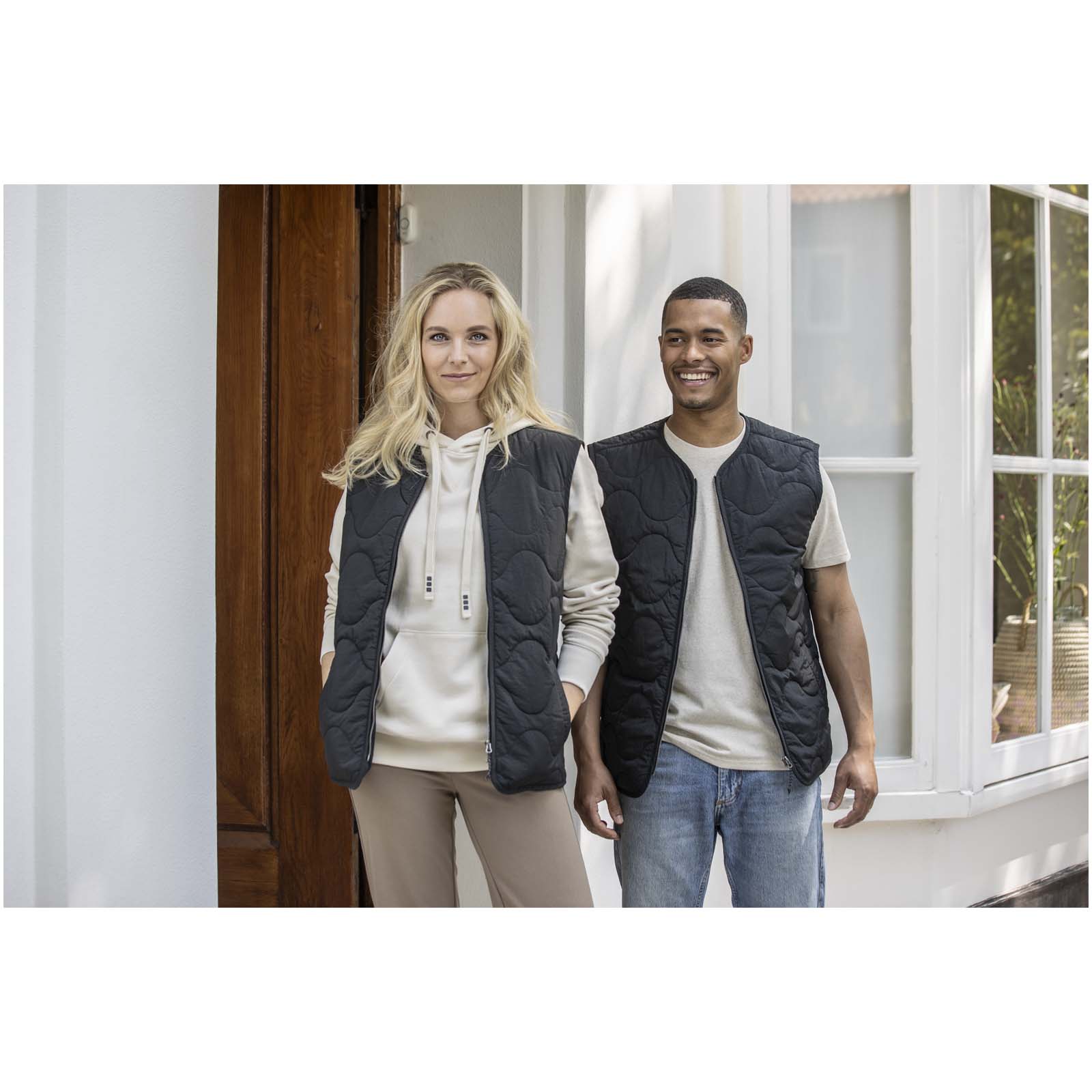 Chaleco acolchado unisex de material reciclado con certificado GRS Quartz