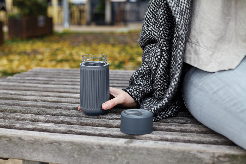 Vaso de vidrio Black+Blum de 340 ml