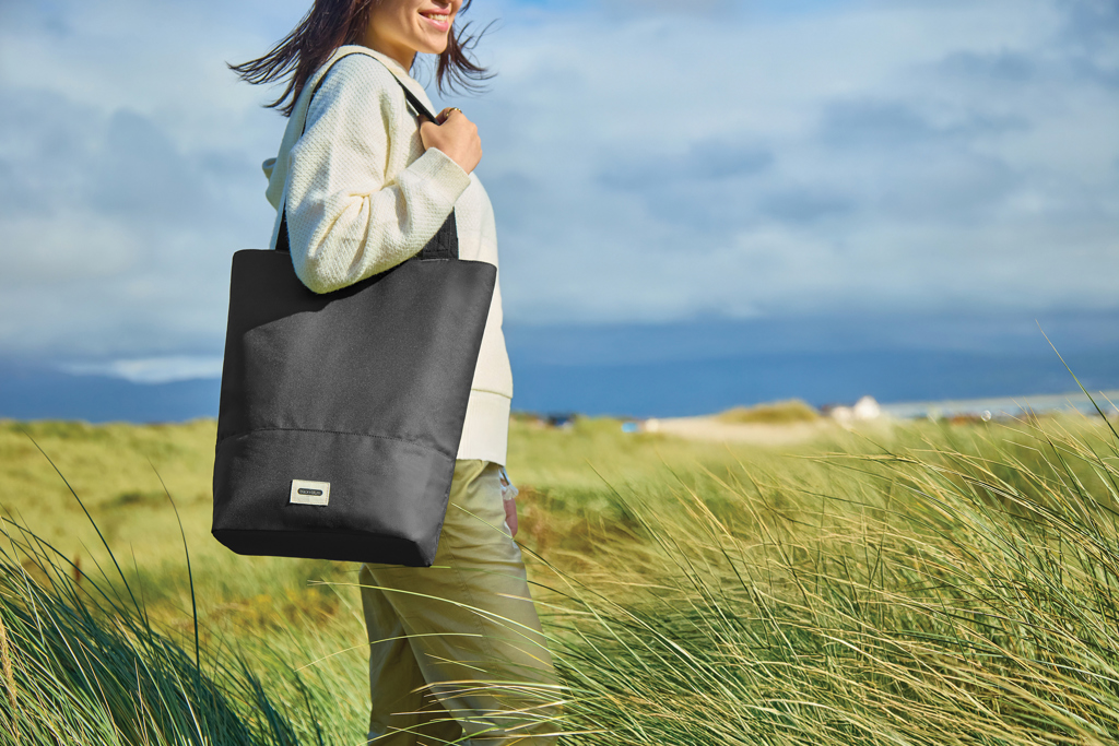 Bolsa térmica Black+Blum de 16 L