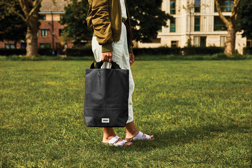 Bolsa térmica Black+Blum de 16 L