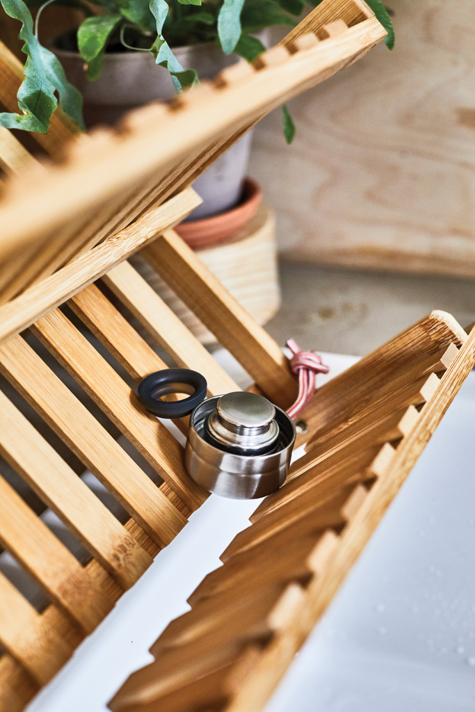 Botella Térmica Black+Blum  Explorer Grande 850ml