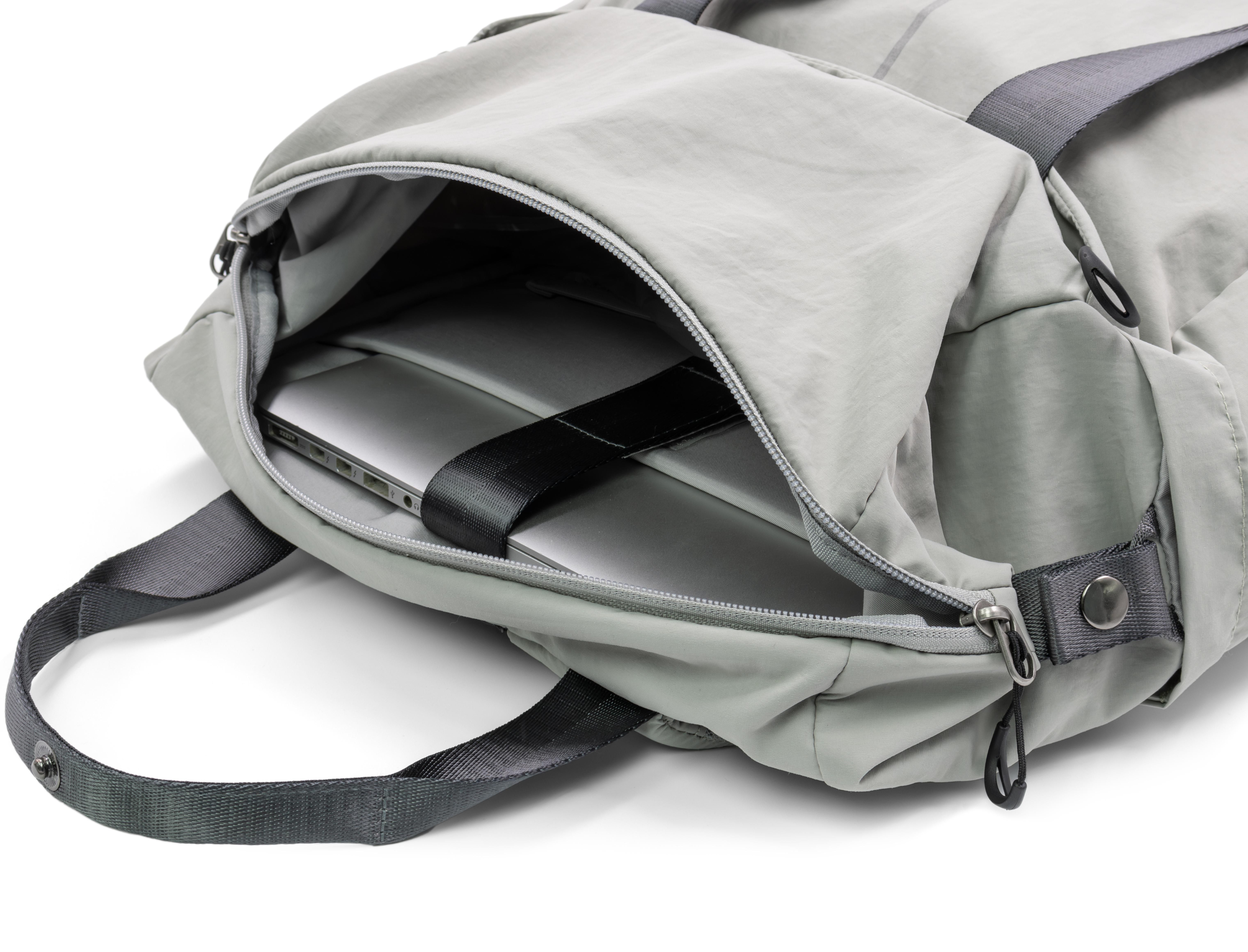 BrandCharger Hauler totepack