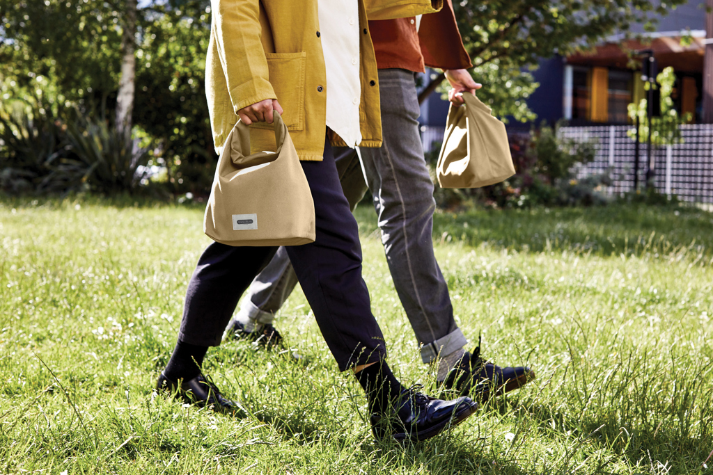 Nevera térmica para almuerzo Black+Blum de 6,7 L