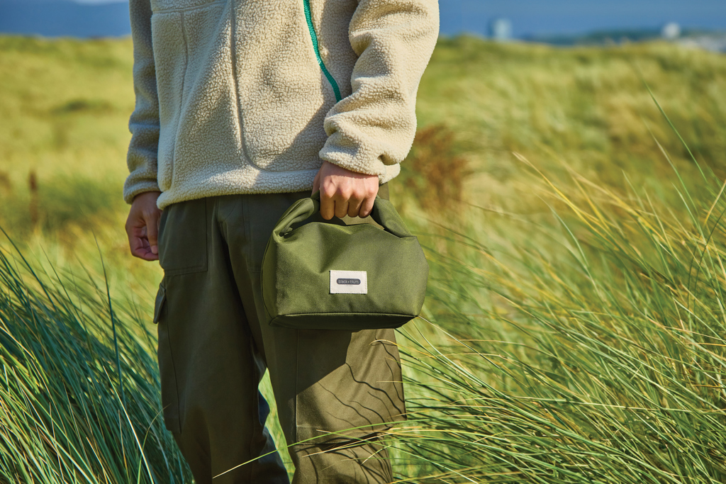 Nevera térmica para almuerzo Black+Blum de 6,7 L