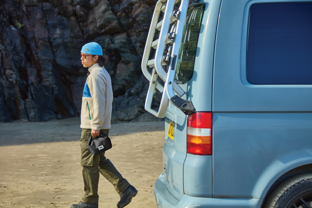 Nevera térmica para almuerzo Black+Blum de 6,7 L