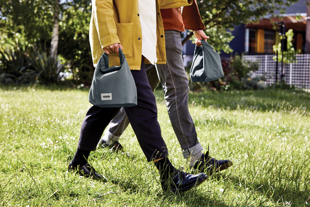 Nevera térmica para almuerzo Black+Blum de 6,7 L