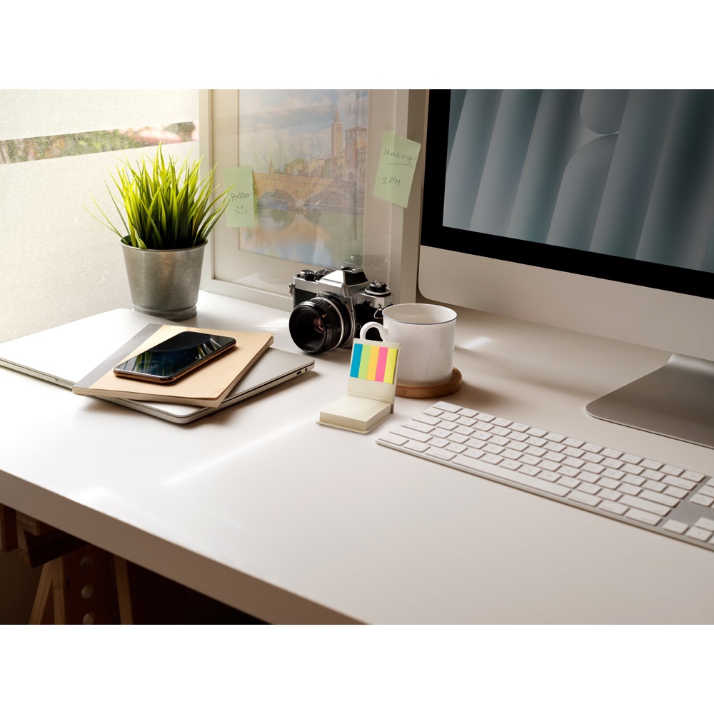 KAIRON. 2-in-1 office set, made from 100% recycled paper, with 6 sticky notepads