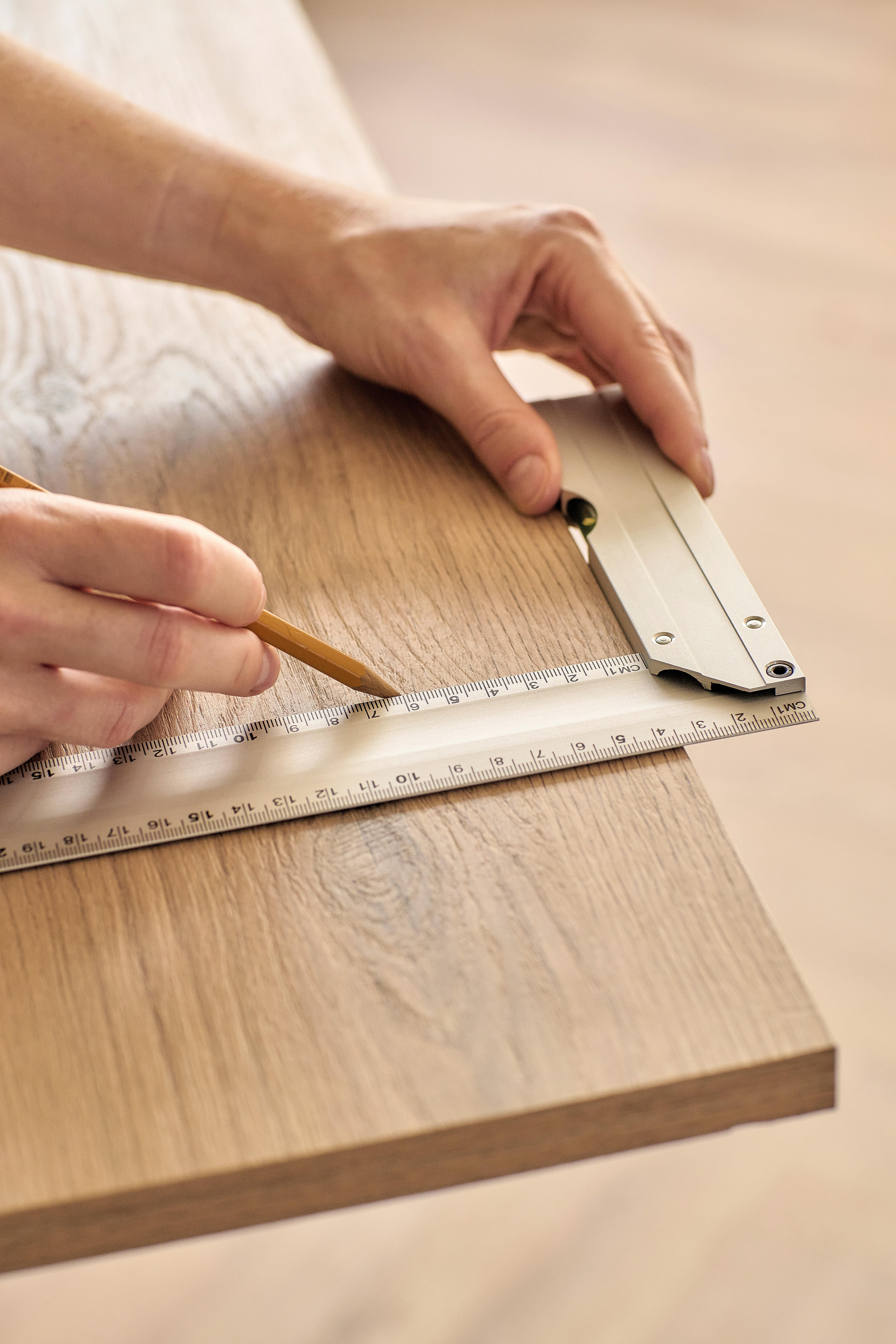 Escuadra de aluminio Camila