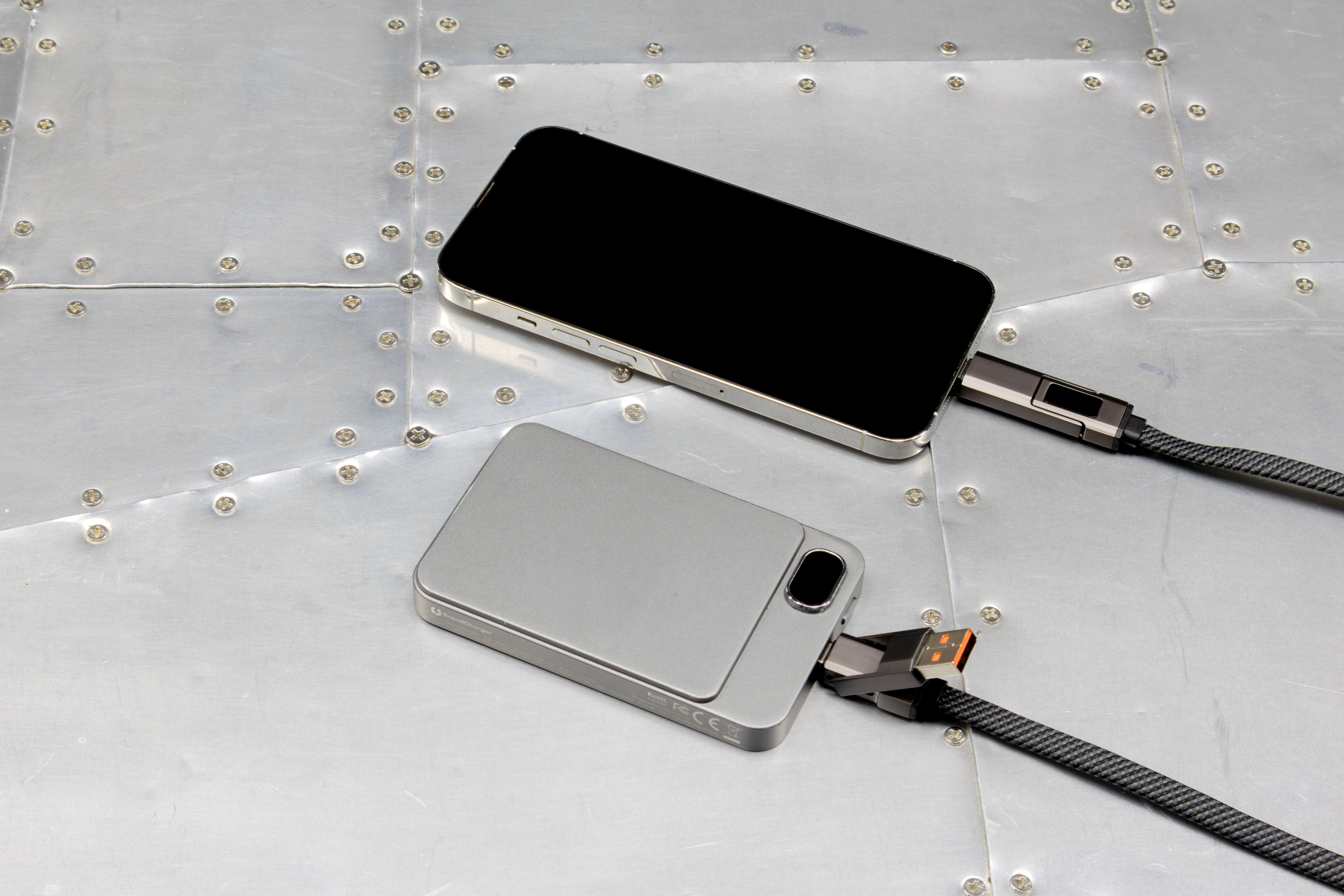 Cable de carga y transferencia BrandCharger Thor Eco