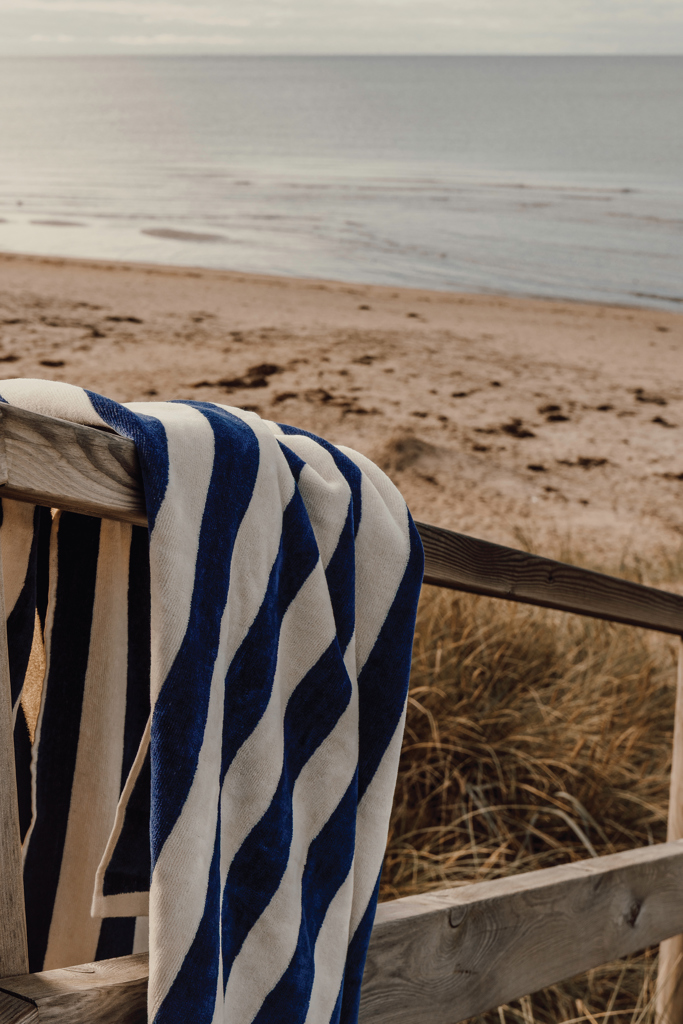 VINGA Lagoa GRS beach towel