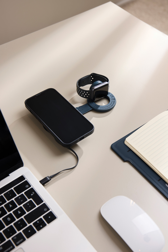 VINGA Baltimore RCS 2-in-1 Wireless 15W Travel Charger