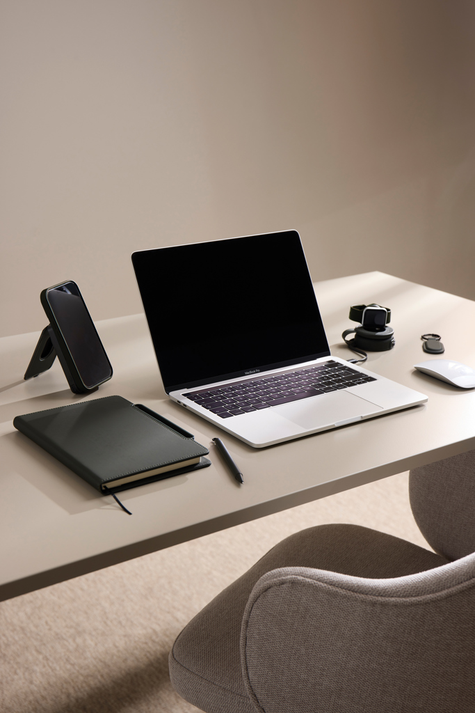 VINGA Baltimore RCS 2-in-1 Wireless 15W Travel Charger