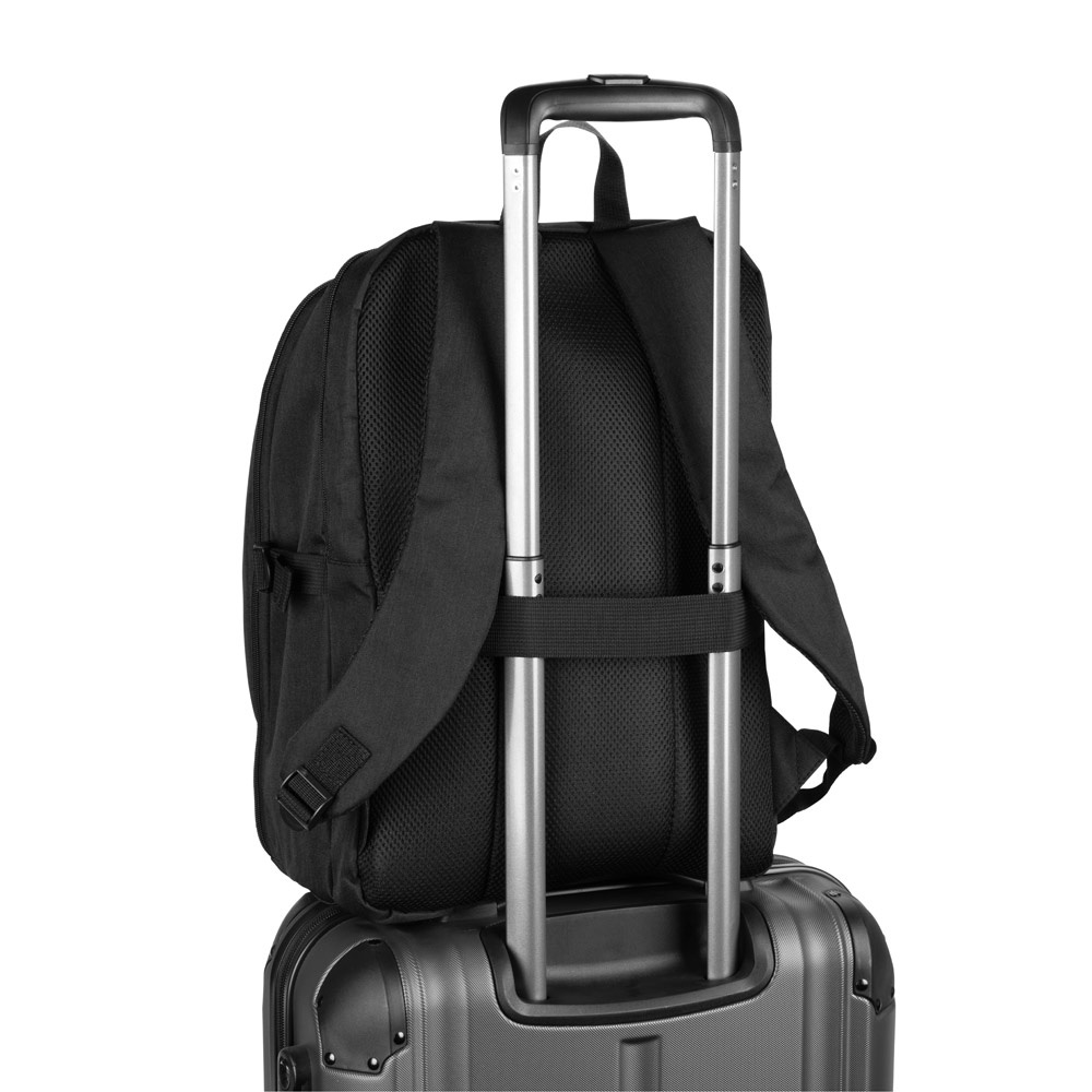 UDINE. Mochila con un compartimento de apertura completa en poliéster reciclado 300D de alta densidad de 16"