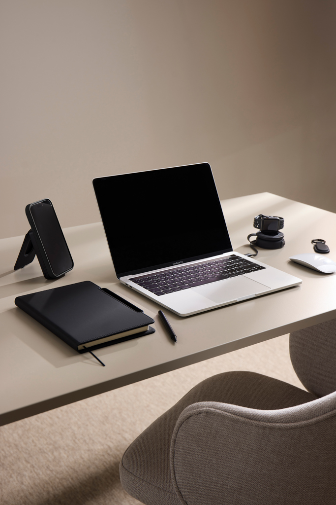 VINGA Baltimore RCS 2-in-1 Wireless 15W Travel Charger