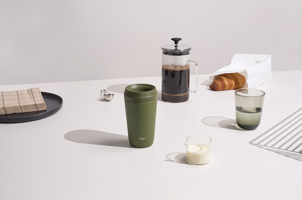 Taza Topl To Go de acero reciclado con tapa patentada 360