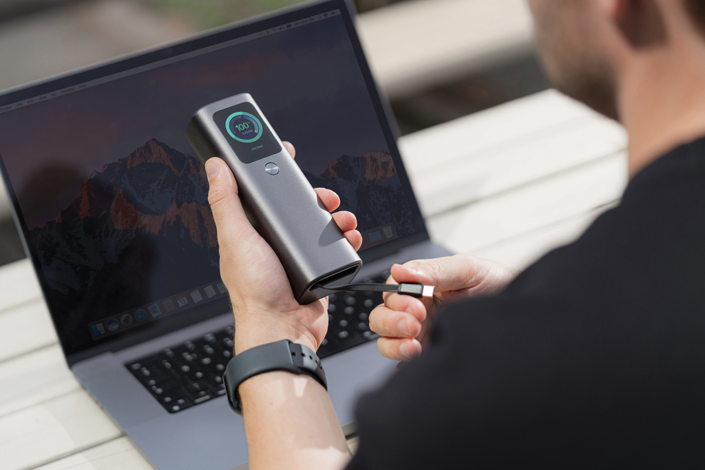 Urban Vitamin Stanford 165W 20.000mAh powerbank