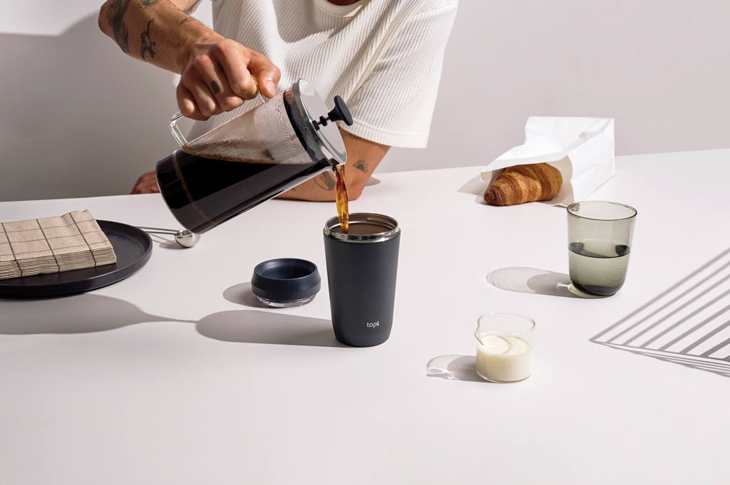 Taza Topl To Go de acero reciclado con tapa patentada 360