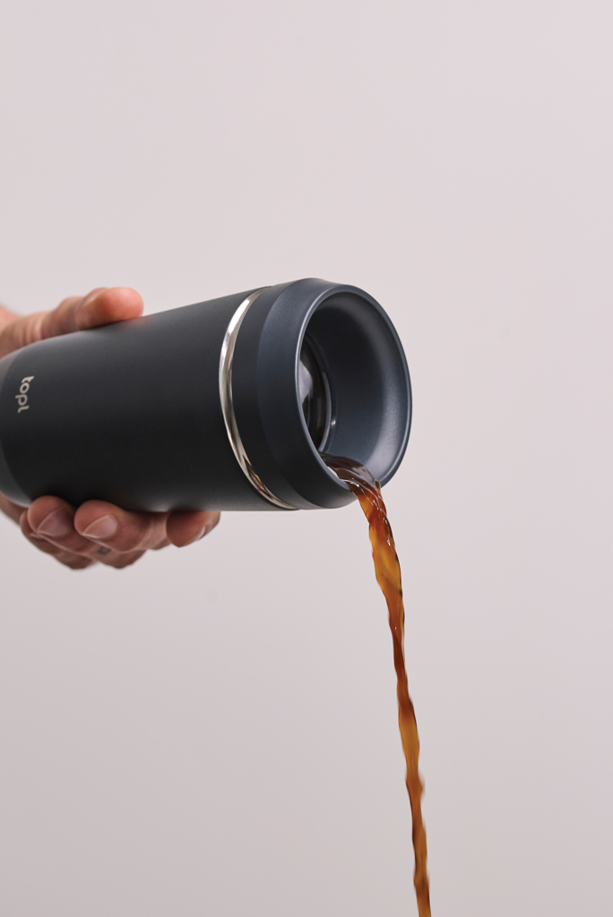 Taza Topl To Go de acero reciclado con tapa patentada 360