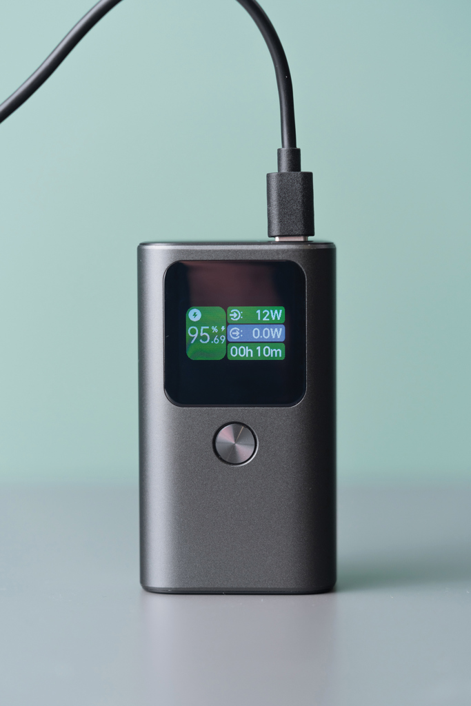 Urban Vitamin Campbell 55W 10.000mAh pocket powerbank