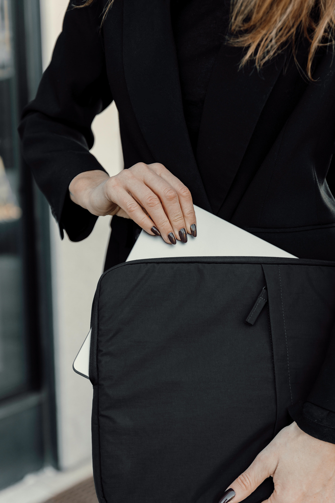 Funda portátil 15,6" KENTO URBAN RCS nailon reciclado