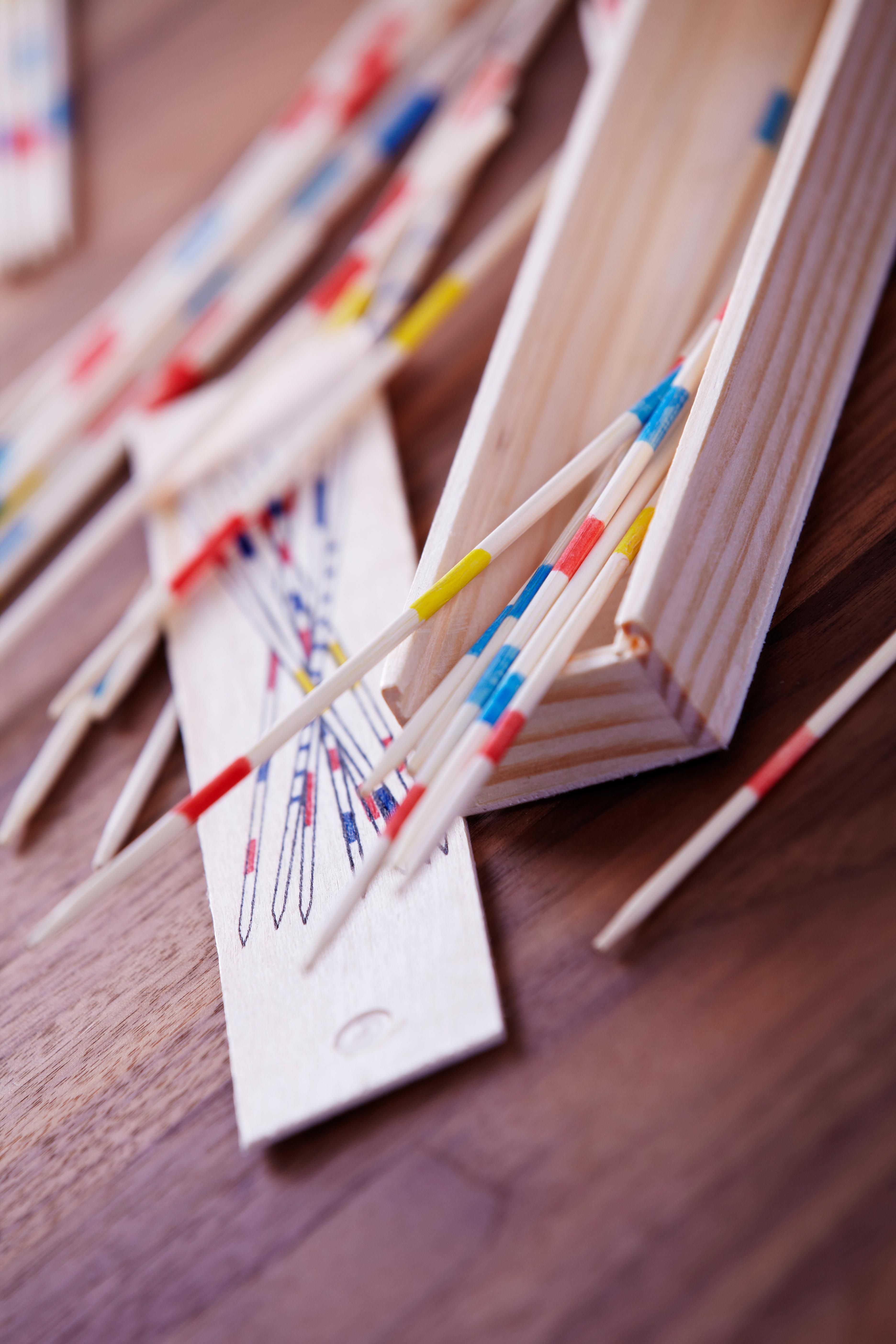 Wooden Mikado game Cas