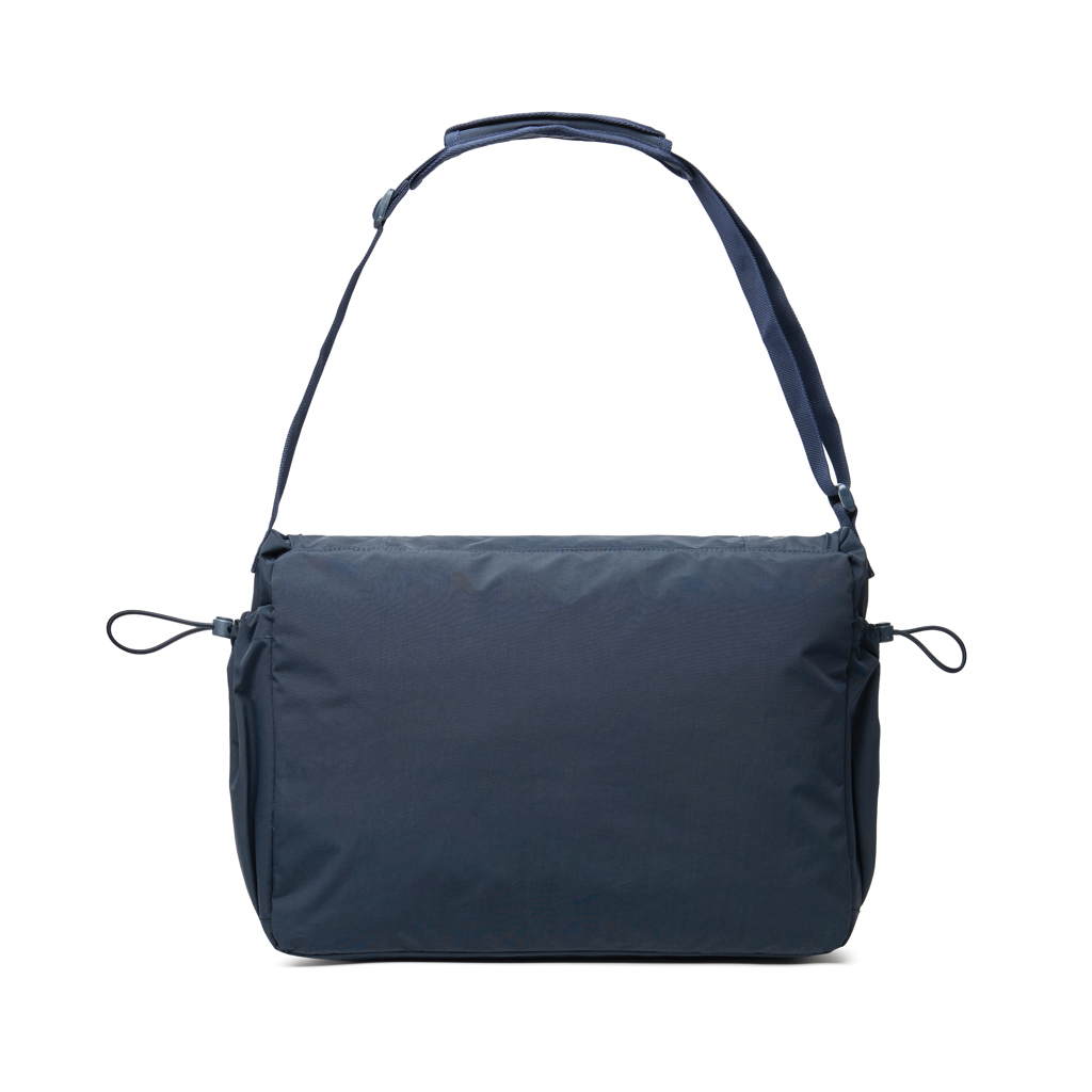 KENTO URBAN RCS recycled nylon 15.6 inch Messenger