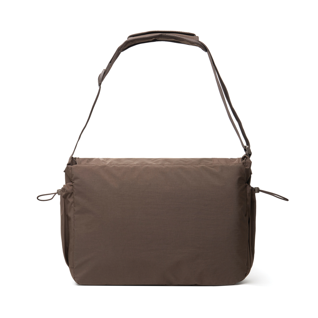 KENTO URBAN RCS recycled nylon 15.6 inch Messenger