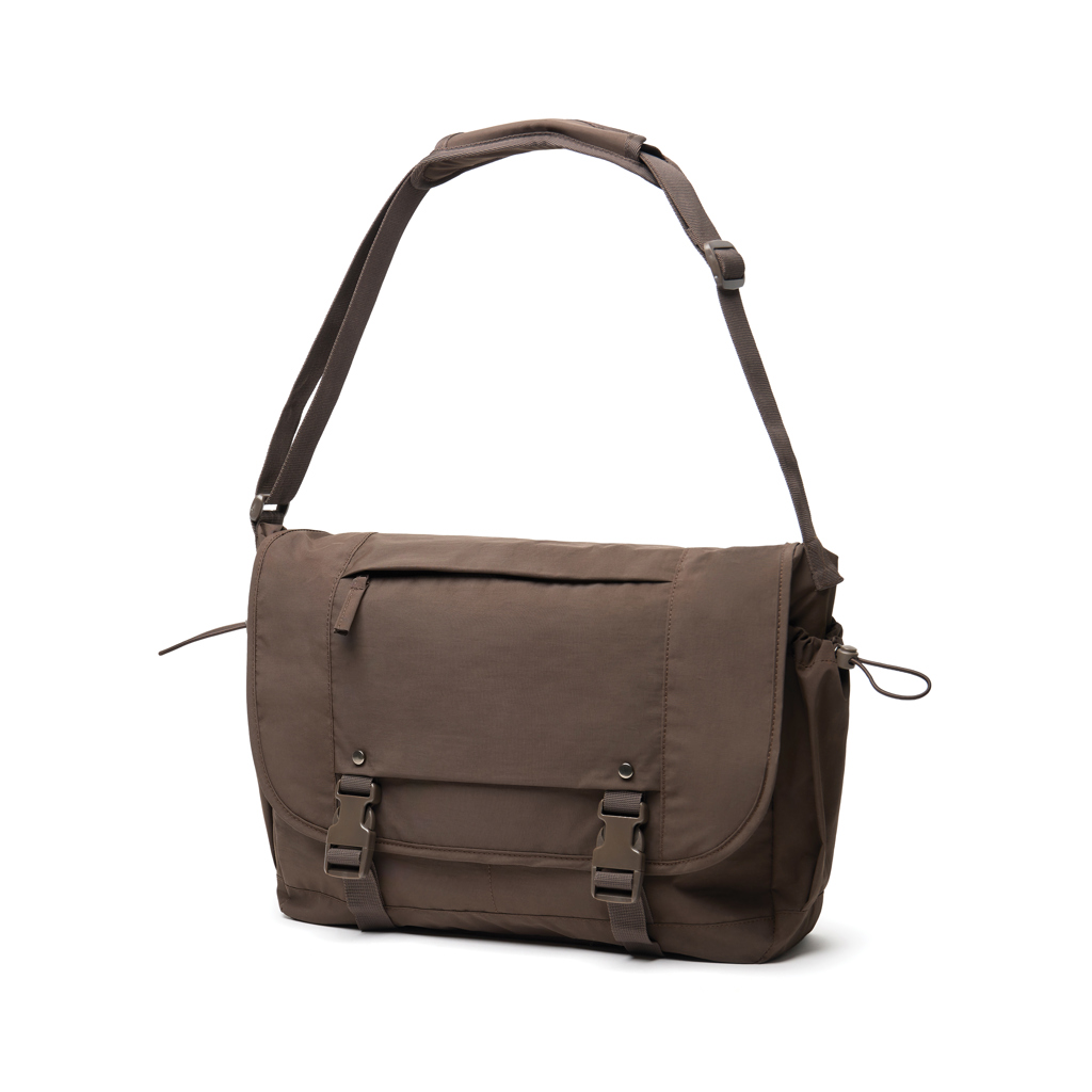 KENTO URBAN RCS recycled nylon 15.6 inch Messenger