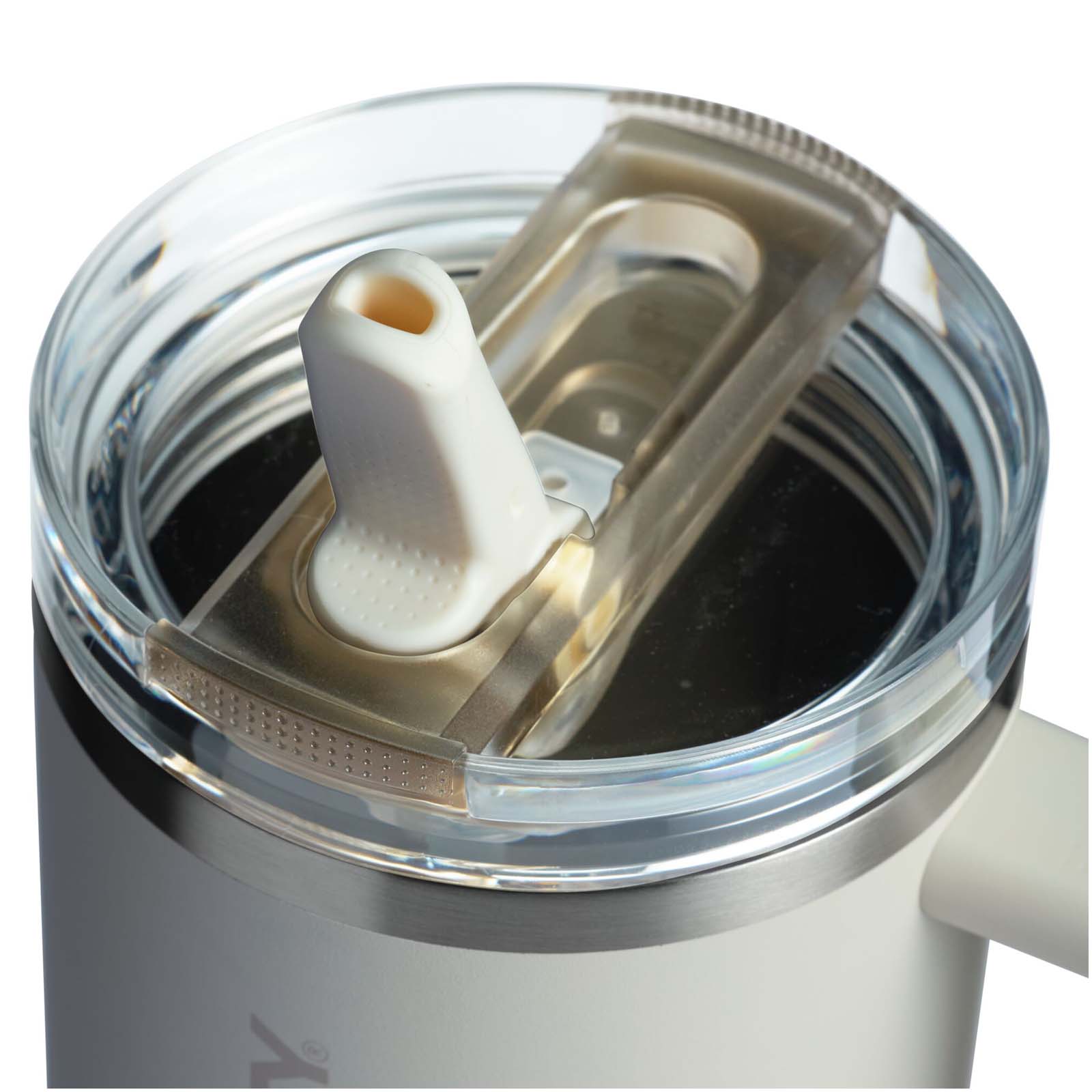 Vaso Stanley Quencher® ProTour 1180 ml de acero inoxidable reciclado aislado con pajita abatible
