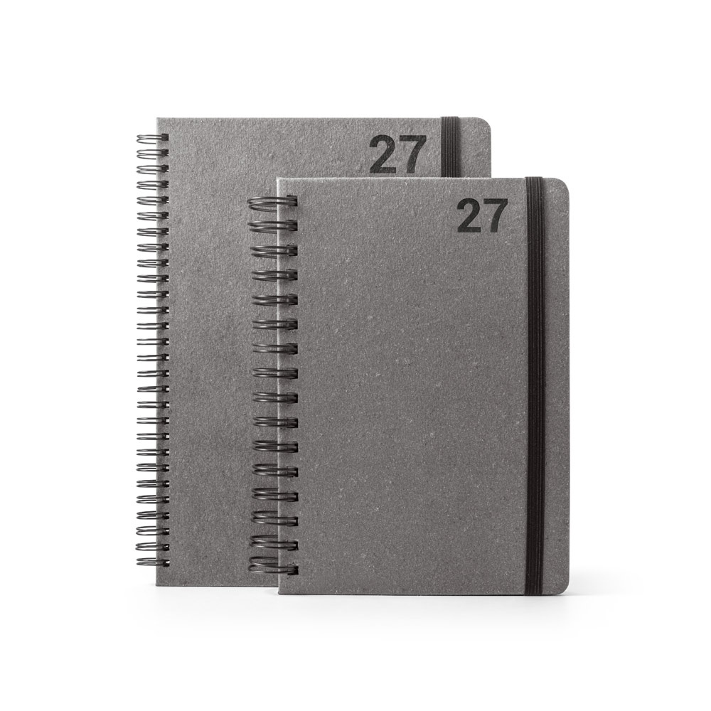 SIMMEL B5. B5 diary with rings in leather (58% recycled)