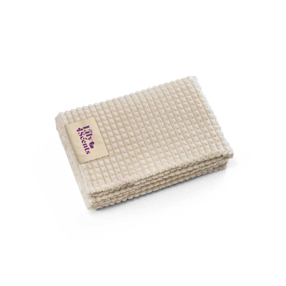 CELINE. Blanket in recycled polyester (100% rPET) with a stitched detail for personalisation