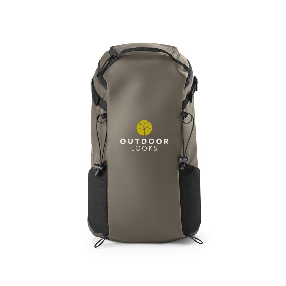 ALASCA. Mochila de senderismo con revestimiento impermeable