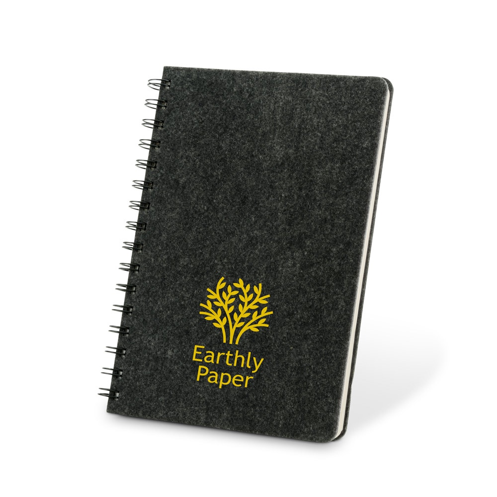 MISHIMA. A5 notebook with semi-hard cover in recycled felt (100% rPET) with rings and lined pages