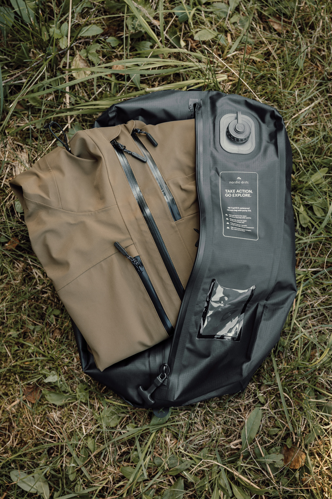 Bolsa de vacío Nordic Drift Trail RCS IPX 8 con bomba 20L