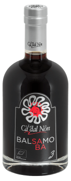 organic traditional balsamic vinegar of modena